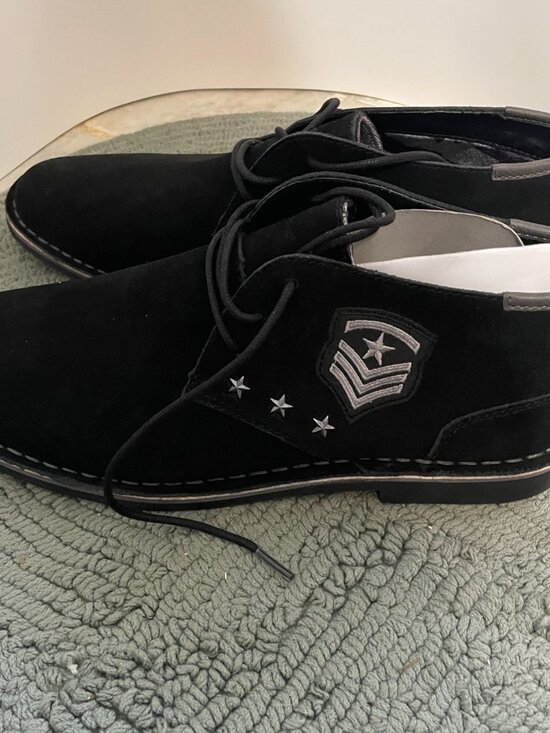 Kenneth Cole - Reaction Desert Sun Embellished Suede Chukka Boots Men\'s 11.5 NWT